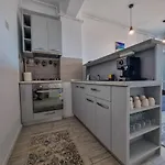 Mafmaf - Incasare Cu Card De Vacanta *